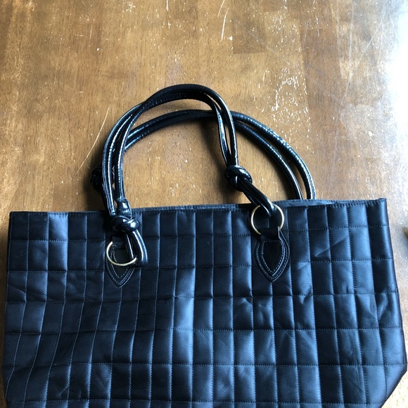 Adrienne Arpel Black Signature Club A Purse - Picture 4 of 14